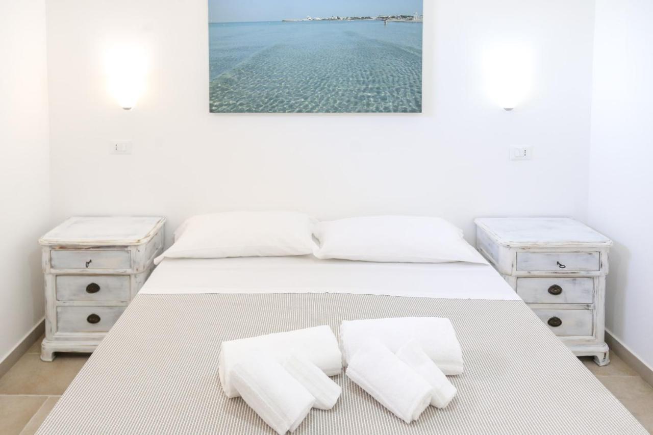 Blue And Blue Bed and Breakfast Torre San Giovanni Buitenkant foto