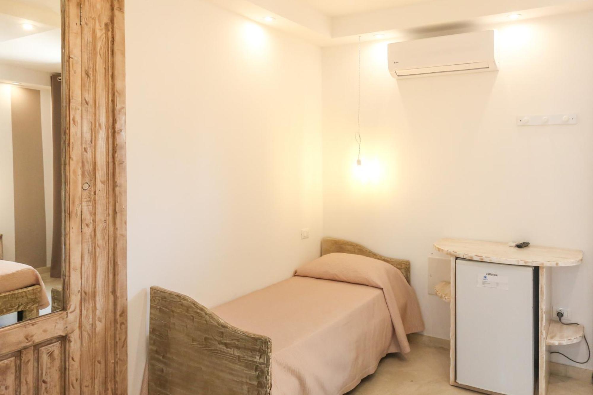 Blue And Blue Bed and Breakfast Torre San Giovanni Buitenkant foto