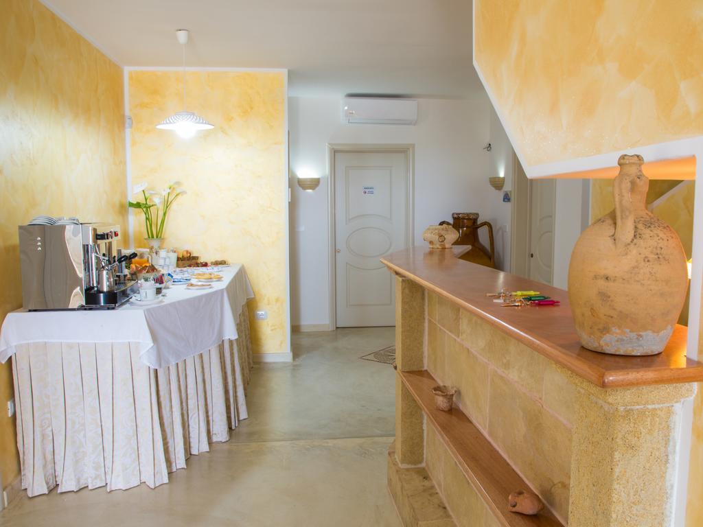 Blue And Blue Bed and Breakfast Torre San Giovanni Buitenkant foto